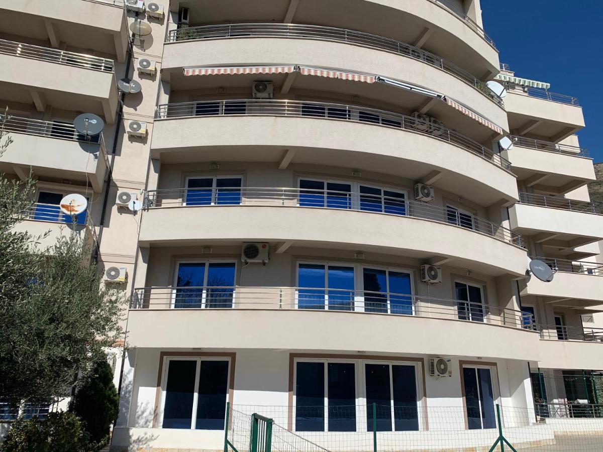 Blue Sky Apartment Petrovac エクステリア 写真